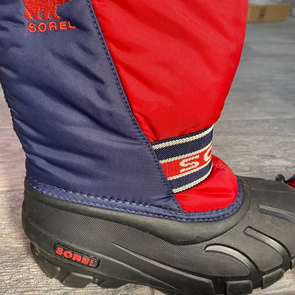 Snow boots - Picture 2 of 3